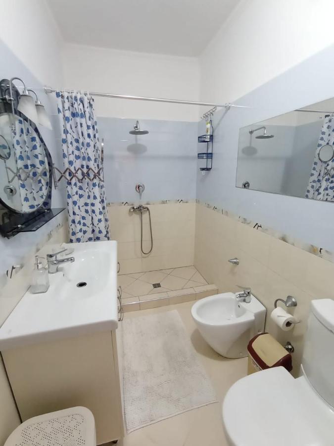 Trea Accomodations - 2 Bedrooms - Riviera With Private Parking Vlorë Eksteriør billede