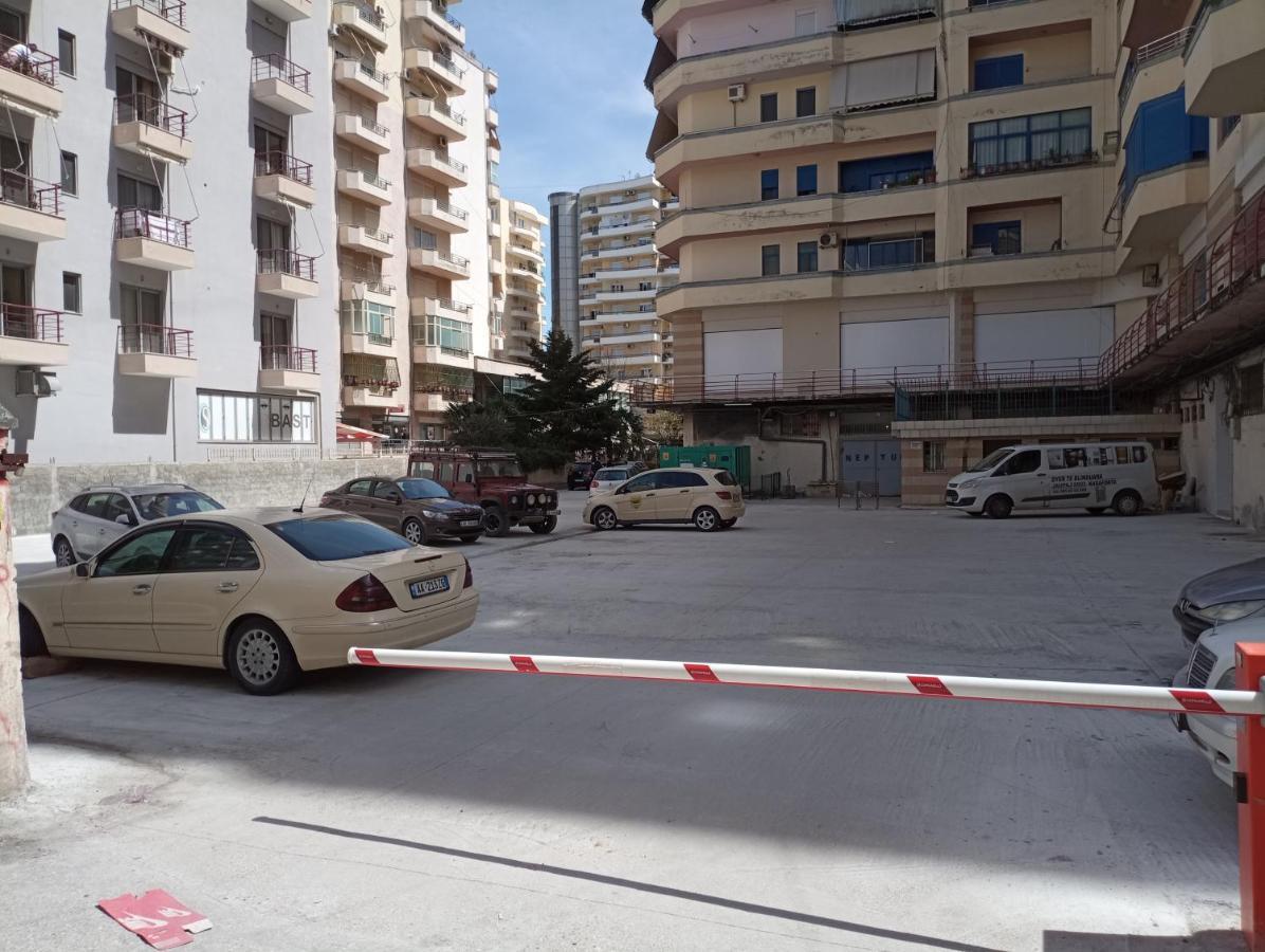 Trea Accomodations - 2 Bedrooms - Riviera With Private Parking Vlorë Eksteriør billede